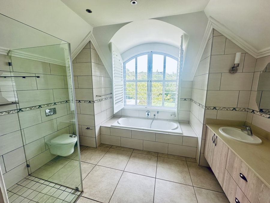 4 Bedroom Property for Sale in The Village Western Cape